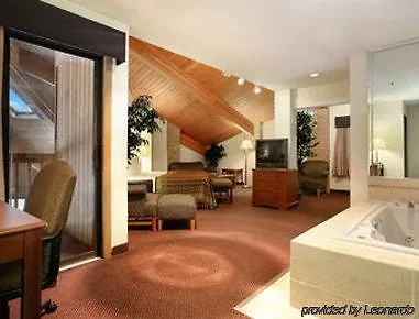 Baymont Inn & Suites Rochelle Отель Rochelle